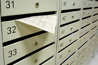 Отсутствие почтового ящика по адресу юрлица – не основание считать сообщения недоставленными